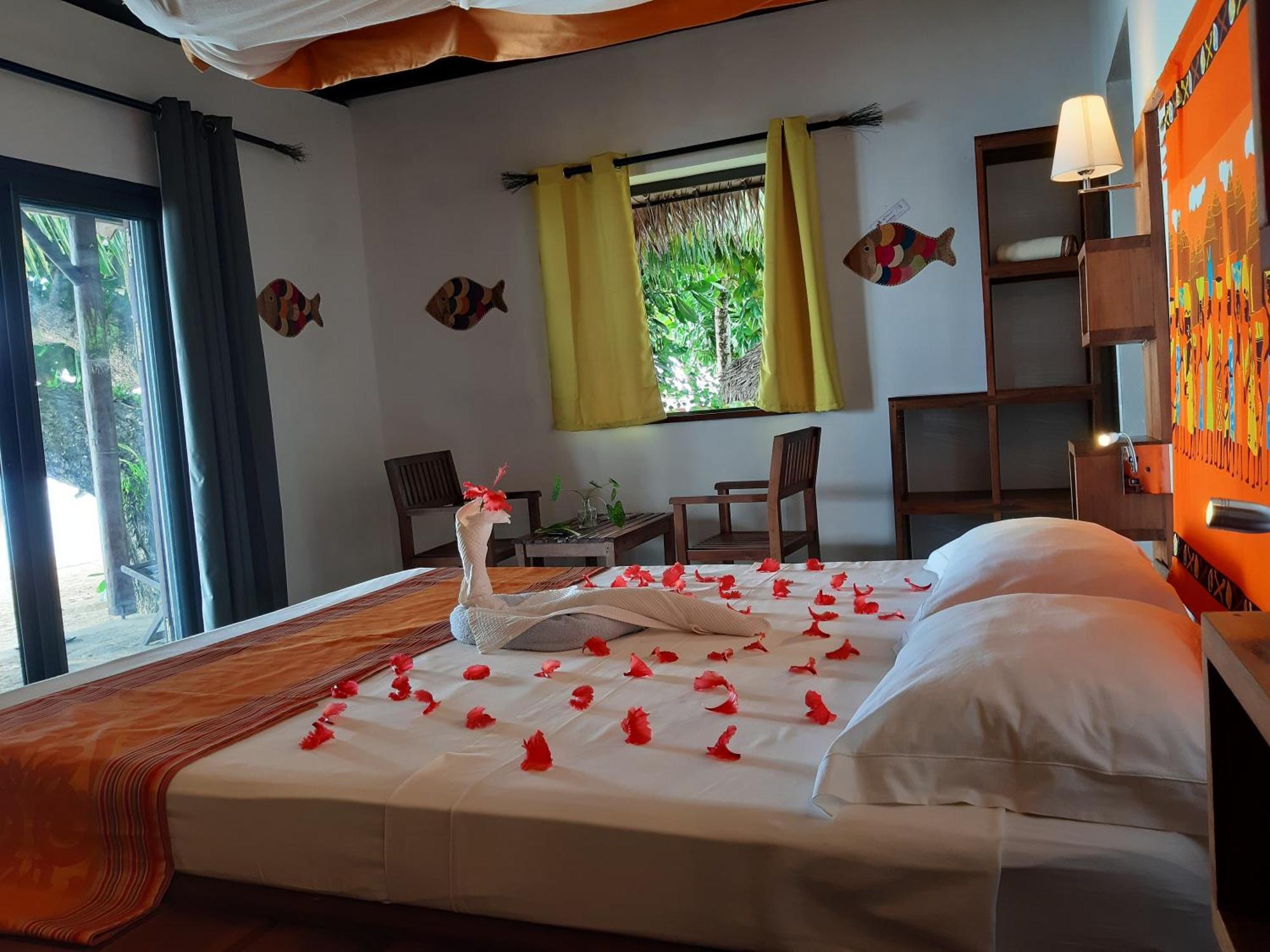 Libertalia Hotel Ile Sainte-Marie ภายนอก รูปภาพ