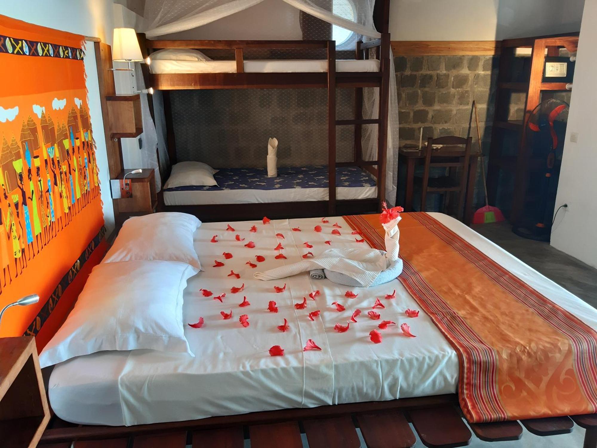 Libertalia Hotel Ile Sainte-Marie ภายนอก รูปภาพ